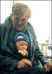 Bild:_ Lennart med sin son Max